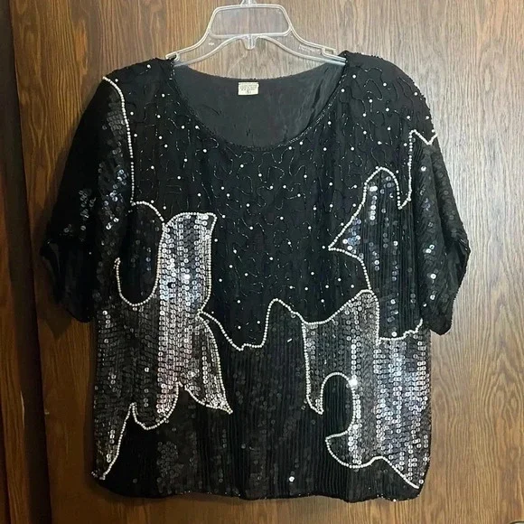 Black vintage Sequince Top‎